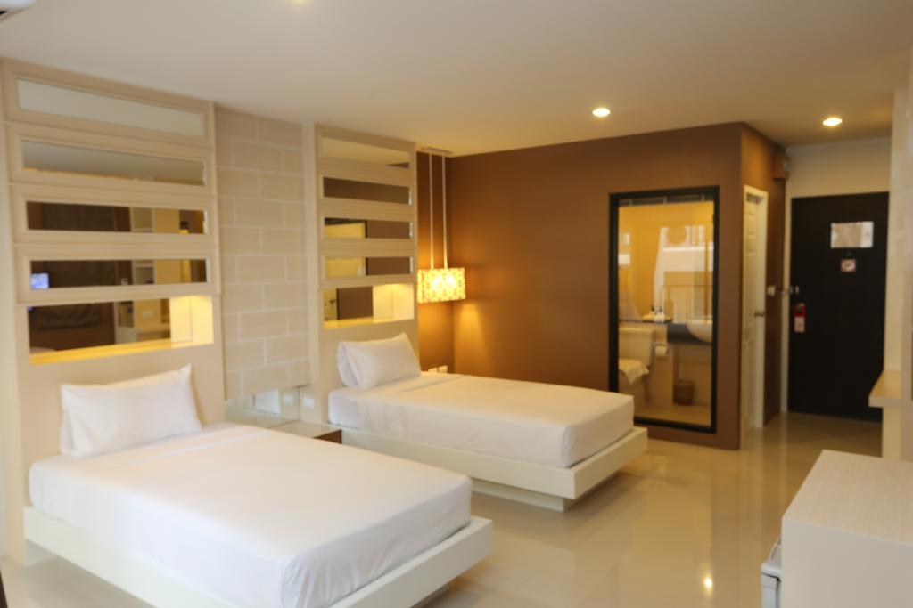 Naka Residence Phuket Exteriör bild